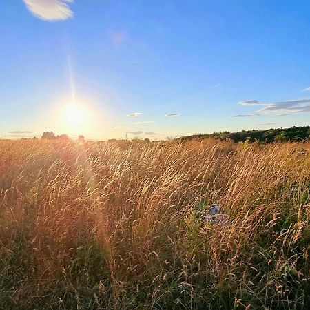 Echo Beach ファイリー エクステリア 写真